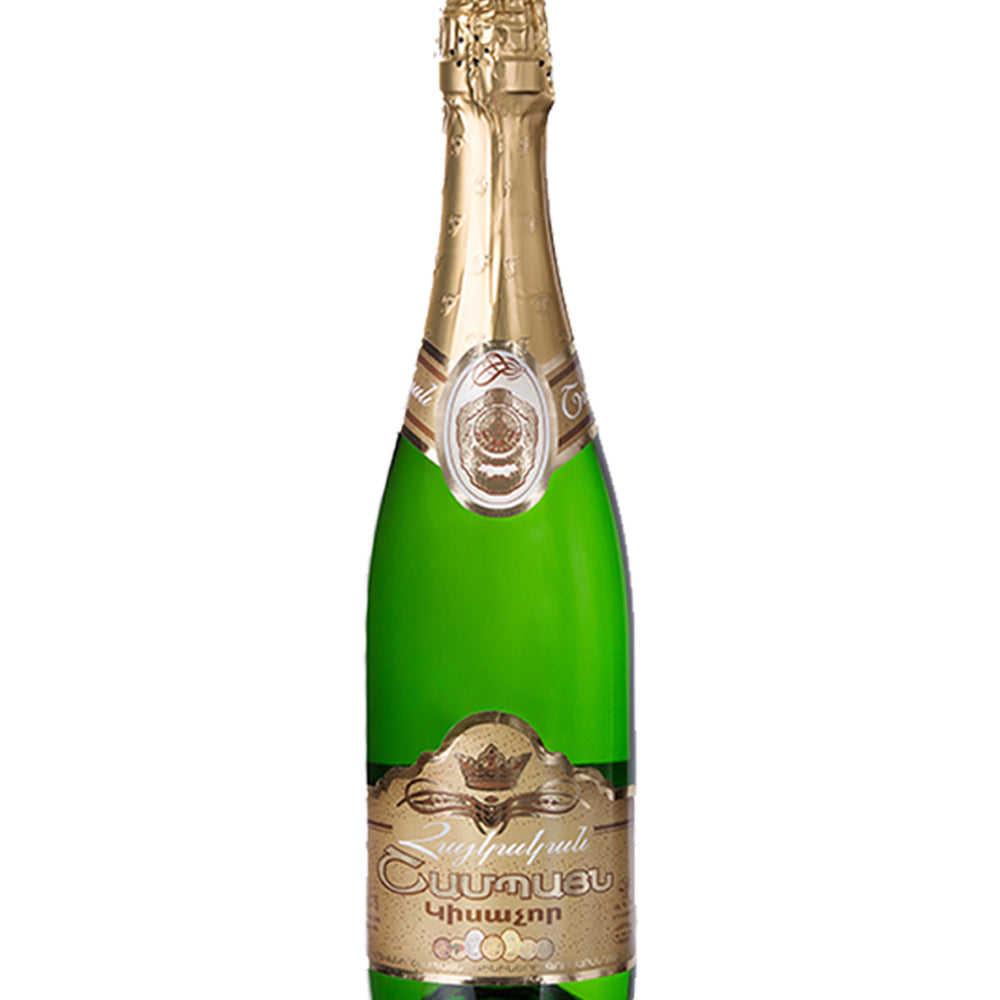 Armenian Sparkling Halfdry Wine 750ML